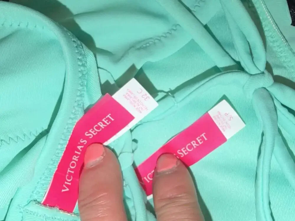 Victoria's Secret Mint Green Scalloped Halter underwire Bikini Set 32C / S